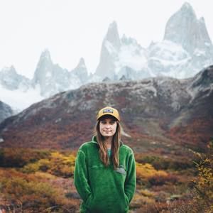 Meet your Posher, Carrie